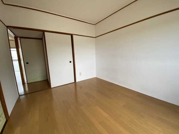 寝室