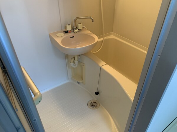 バス／シャワールーム等