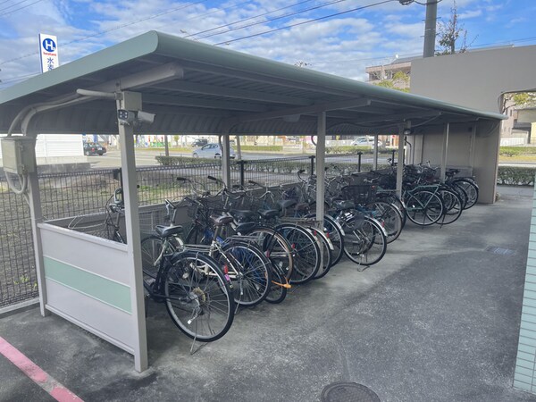 敷地内／建物