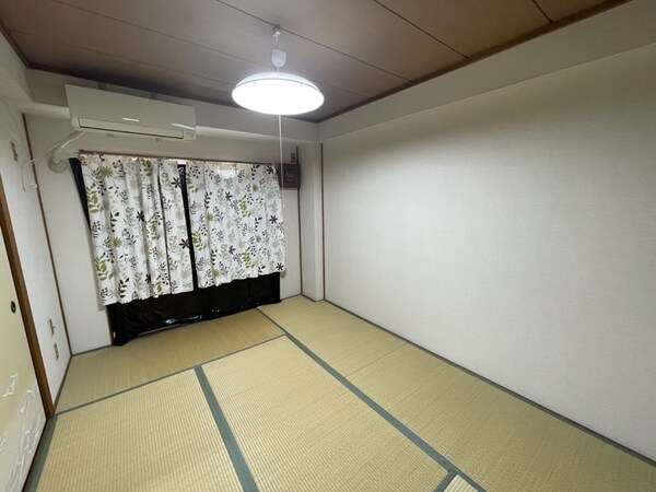 寝室