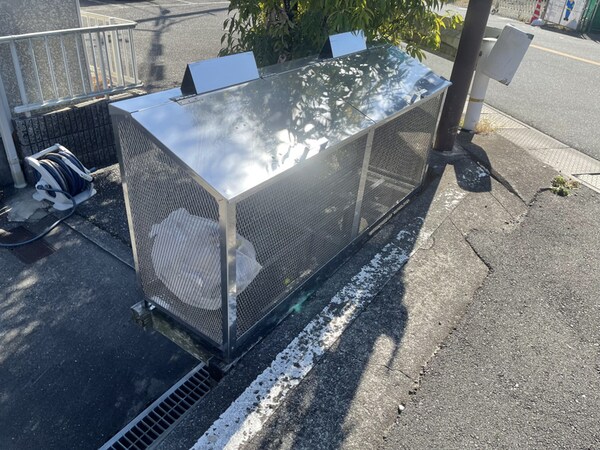 敷地内／建物
