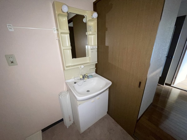 洗面所