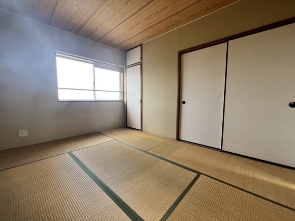 寝室