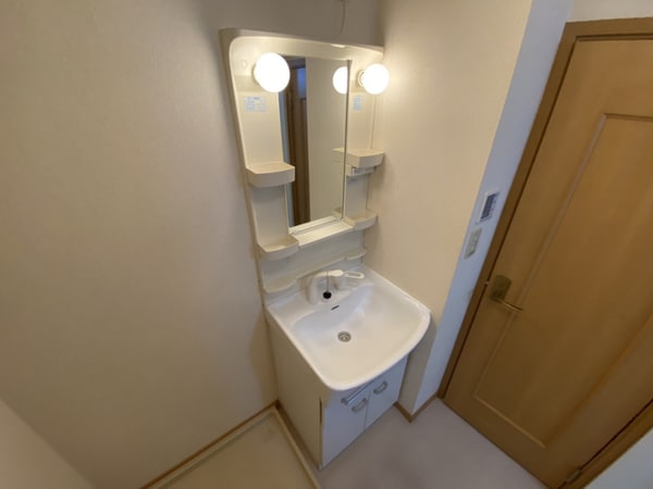 洗面所