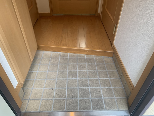 玄関