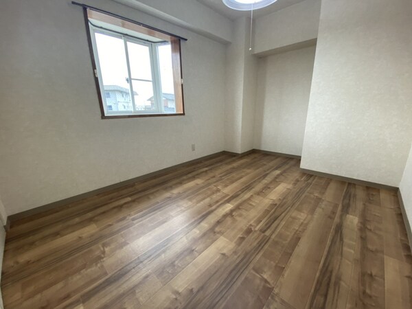 子供部屋(玄関)