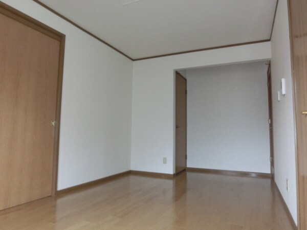 敷地内／建物