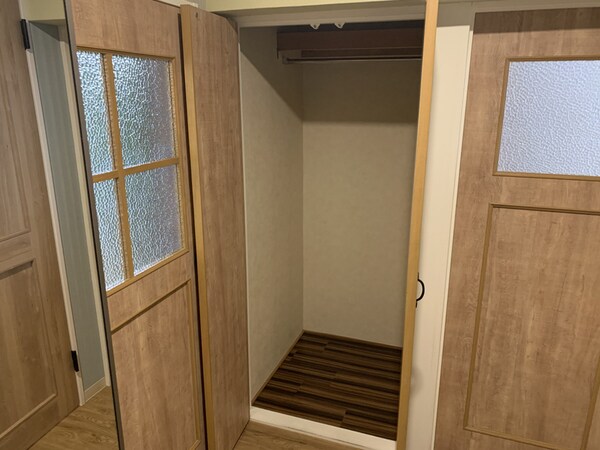 収納(写真はモデルです)