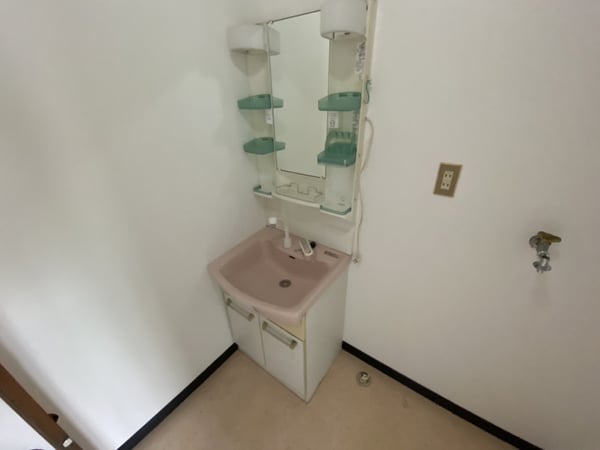 洗面所