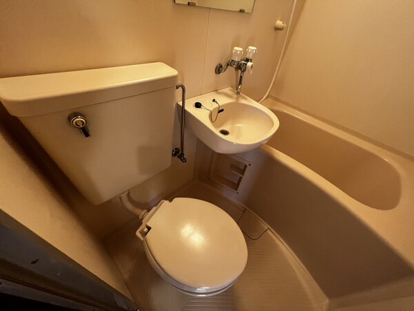 バス／シャワールーム等