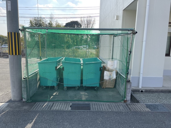 敷地内／建物
