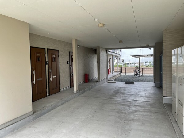 敷地内／建物