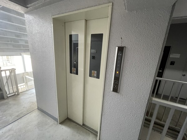 敷地内／建物