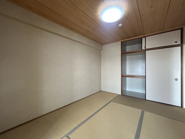 寝室