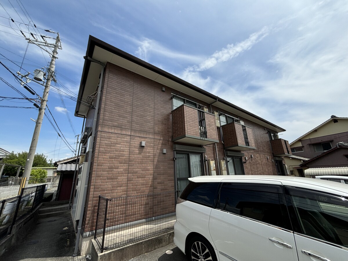 物件外観写真2　
