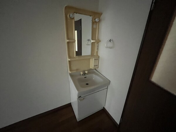 洗面所