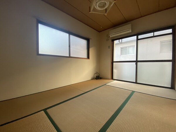 寝室