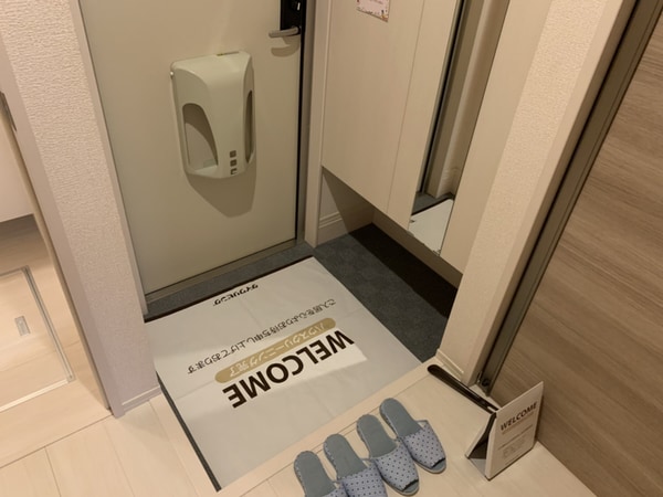 玄関