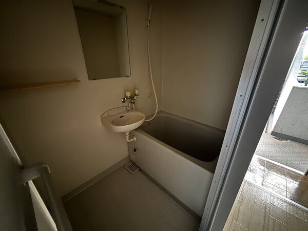 バス／シャワールーム等