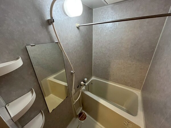 バス／シャワールーム等