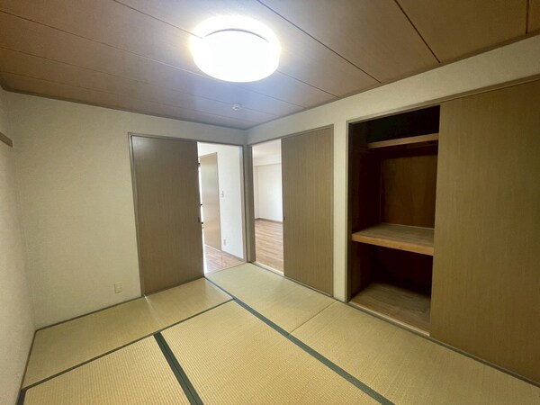 寝室