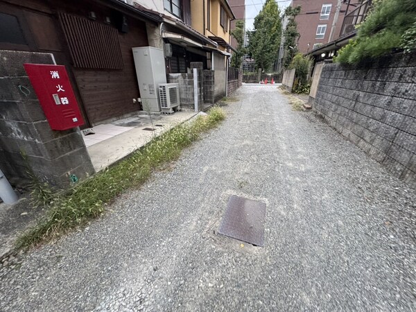 敷地内／建物