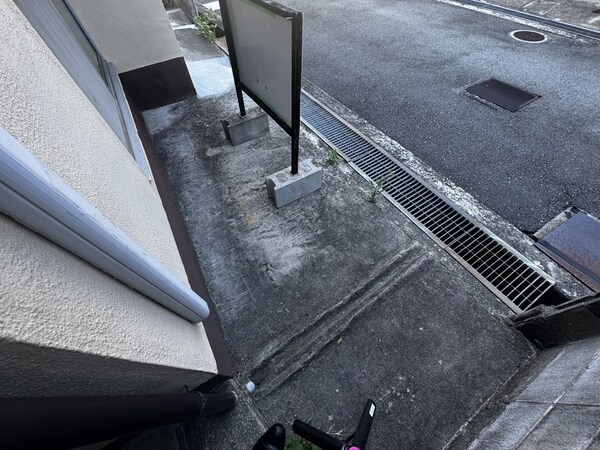 敷地内／建物