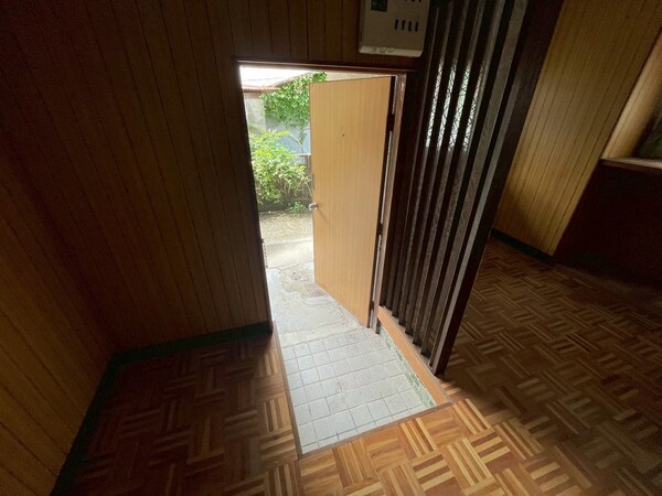 玄関