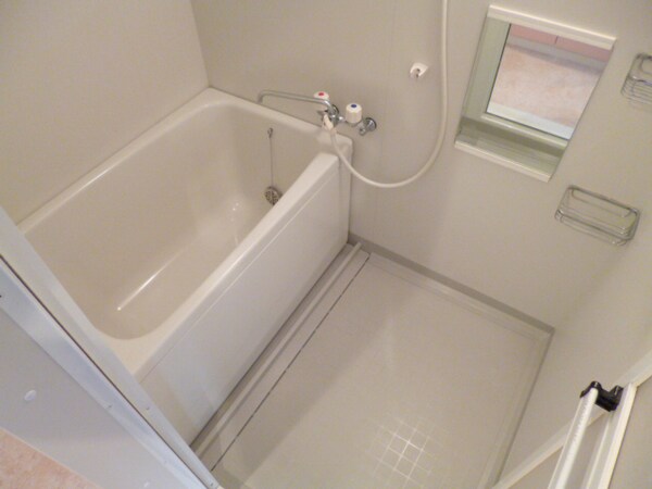 バス／シャワールーム等(バス　ゆったりサイズですよ♪)
