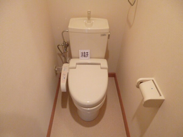 トイレ(暖房便座付きです)