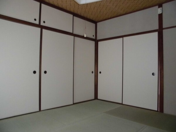 寝室
