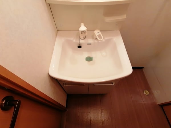 洗面所