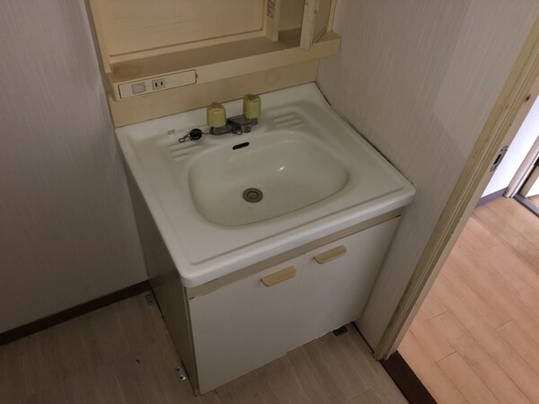 洗面所