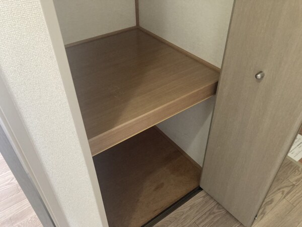 収納